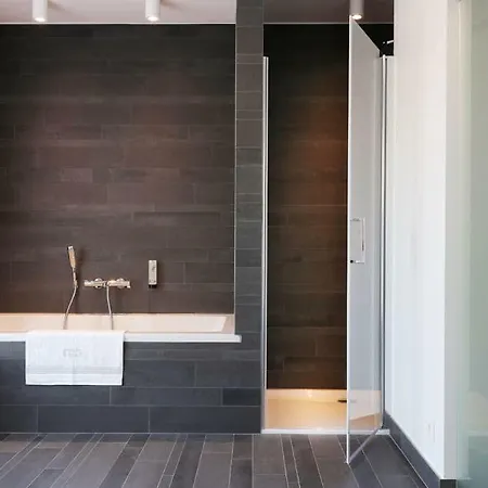 B2b Luxury Services Included *