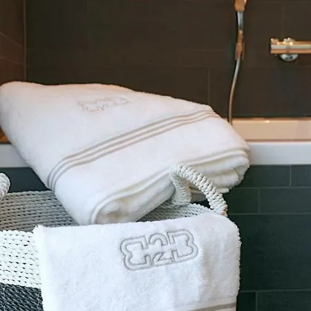 아파트 B2b Luxury Services Included 크노케-하이스트