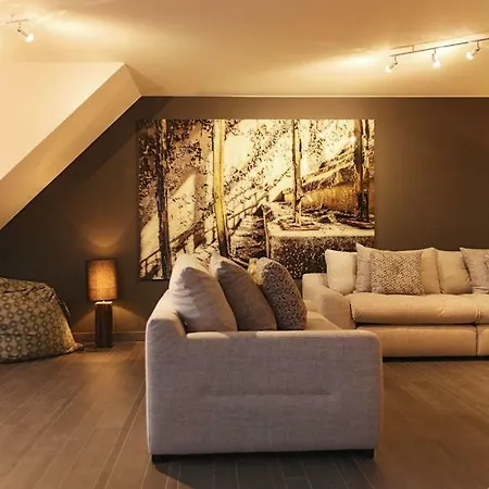 Apartmán Luxury Apartments By Atelier Vo2 Max With Large Terrace And Parking 10 Min From Beach